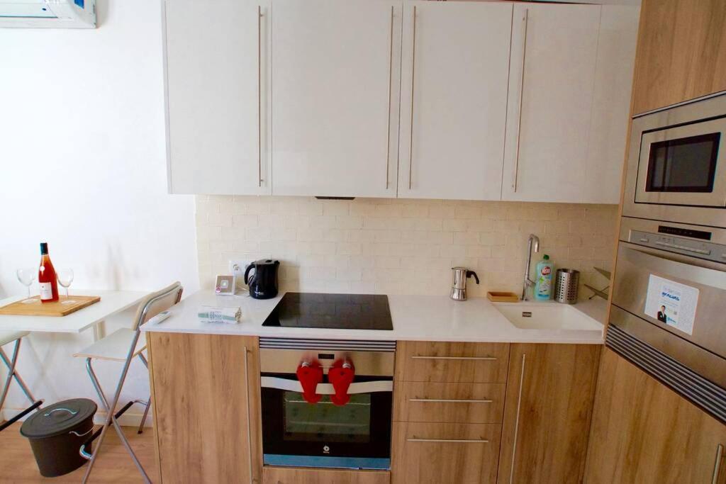 Lovely Flat Fira Mwc L'Hospitalet de Llobregat Kültér fotó